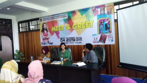 Nadia Mulya Sapa Pencinta Buku di Banjarmasin