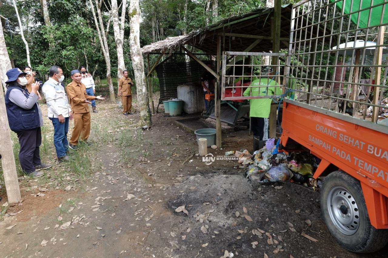 Desa Hukai dan Sungai Batung Terima Bantuan Pemilah Sampah