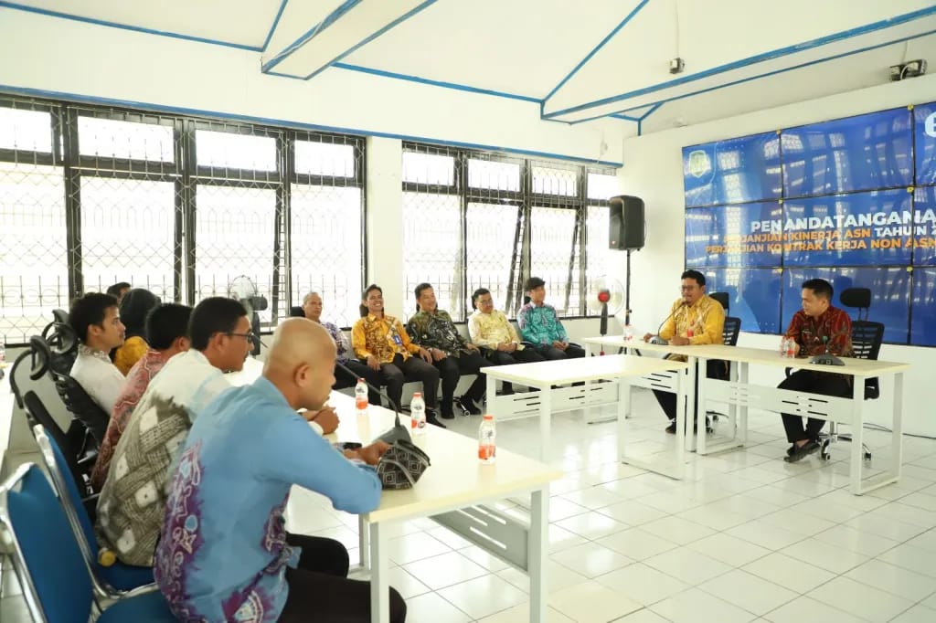 Diskominfo HSU Raih Predikat Memuaskan dalam Penilaian SAKIP 2024
