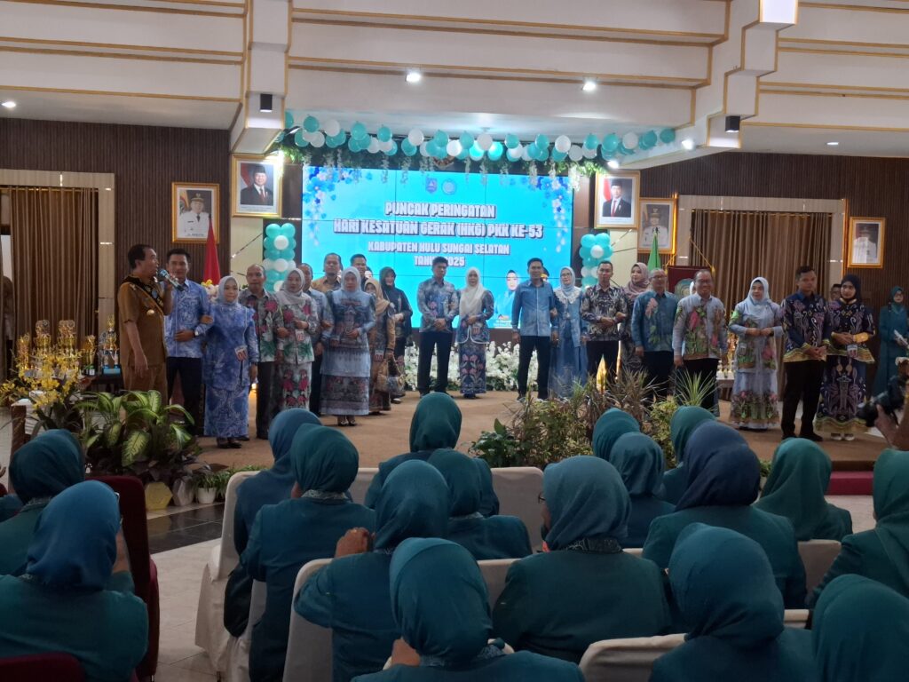 Puncak Peringatan HGK PKK diberikan Pashion Show Peragaan Busana Saringan