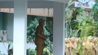 Apel Gabungan Awal Bulan, Bupati HSS Tekankan Disiplin dan Komitmen ASN
