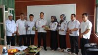 DKP3 Balangan Salurkan Bantuan Pemanfaatan Lahan Pekarangan untuk Keluarga Berisiko Stunting di Awayan