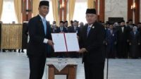 Gubernur Muhidin Lantik 292 Pejabat, Tekankan Digitalisasi Pelayanan Publik