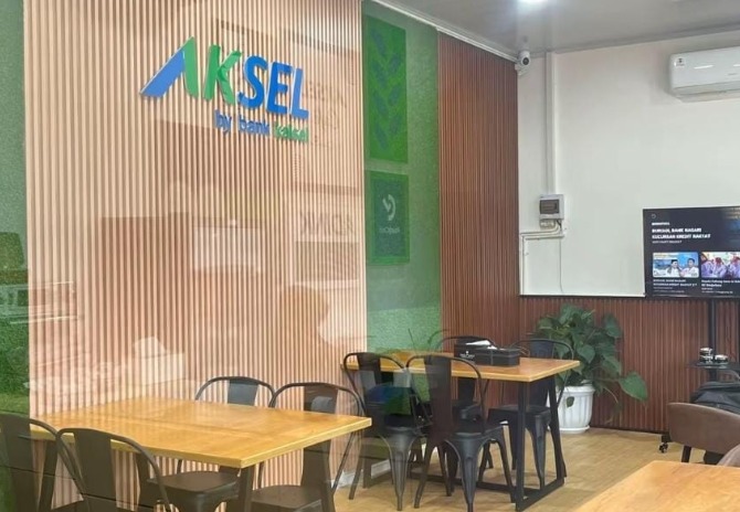 Aksel Cafe by Sabrina di Kantor Pusat Bank Kalsel