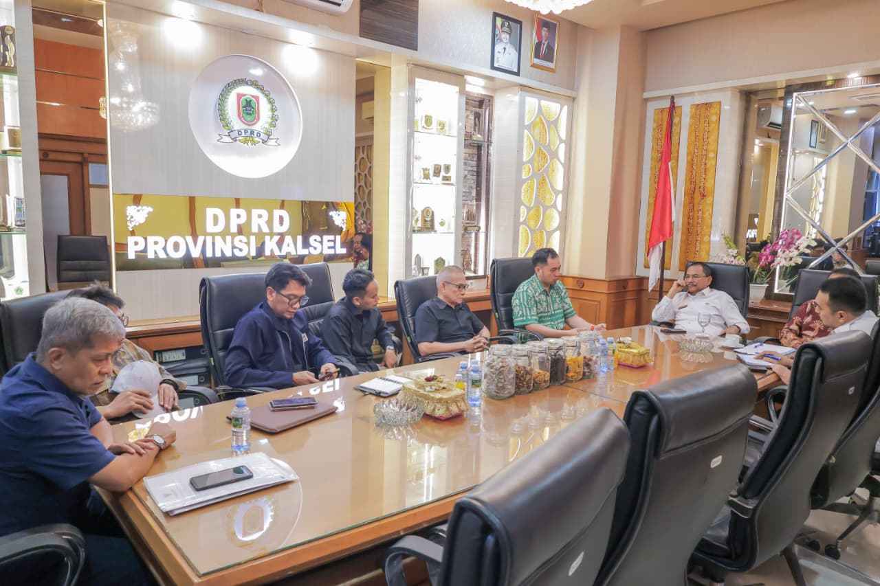 Ketua DPRD Kalsel Audiensi PINSAR_11zon