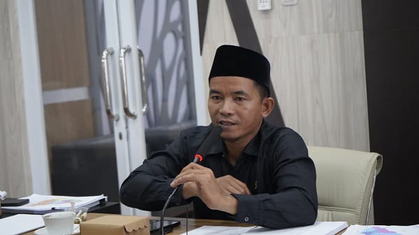 Supianor Imbau Warga Balangan Jaga Kesehatan di Tengah Kabut Asap