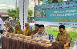 Anggota DPRD Banjarmasin Feri Hidayat menggelar kegiatan Penelaahan dan Aspirasi Masyarakat Dapil Banjarmasin Selatan di Jalan Pekapuran Raya RT 21 Kelurahan Pekapuran, Banjarmasin Selatan.